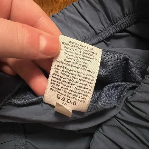 NWT Ozark Trail Men’s Hiking Athletic Shorts 6” Small Blue Grey Workout Swim - Picture 11 of 12